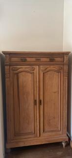 Oude kast, Antiek en Kunst, Ophalen