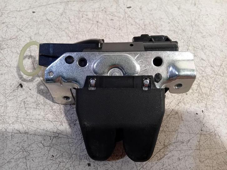 Slot mechaniek kofferdeksel achterklep elektrisch Mercedes-B, Auto-onderdelen, Carrosserie, Mercedes-Benz, Gebruikt, Herkomst onderdeel bekend