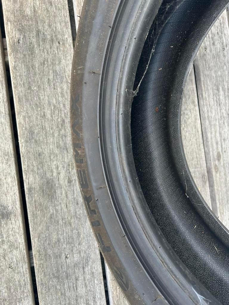 Pneus 205/55/17, Enlèvement ou Envoi