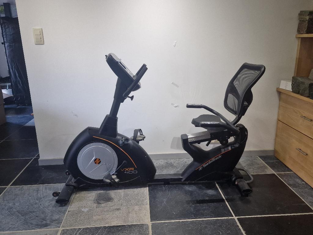 Vélo d’appartement semi allongé NordicTrack XR400, Sport en Fitness, Fitnessapparatuur, Gebruikt, Hometrainer, Benen, Metaal, Ophalen