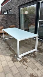 Tuintafel met mat glazen blad Bristol, Ophalen, Zo goed als nieuw