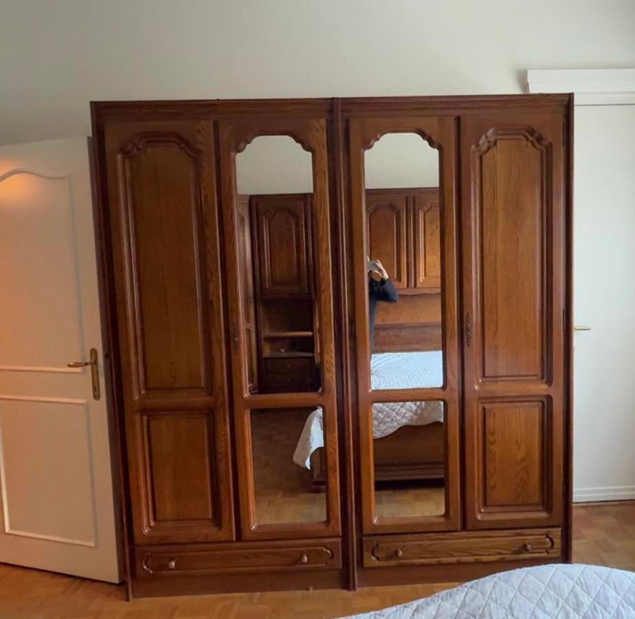 Kleerkast 4 deurs kan ook 2 deurs, Huis en Inrichting, Kasten | Kleerkasten, Ophalen, Gebruikt