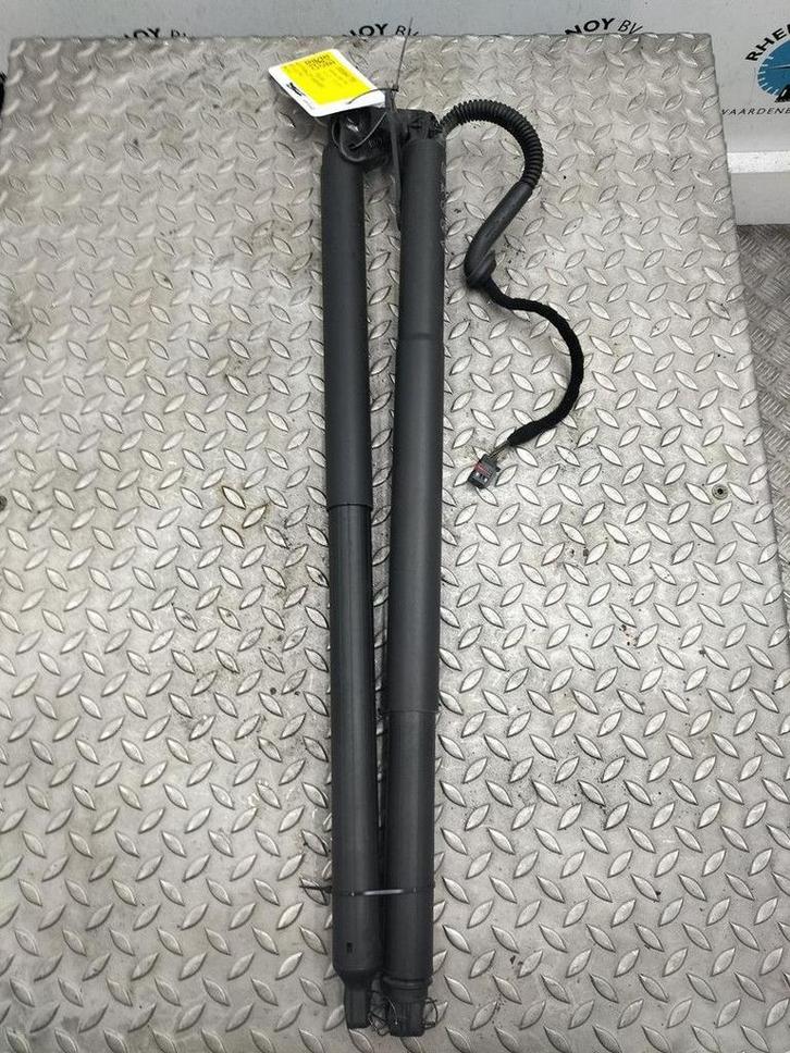 VOLKSWAGEN TIGUAN AX 1,5 BlueMotion Technology ACHTERKLEP GA, Autos : Pièces & Accessoires, Autres pièces automobiles, Utilisé