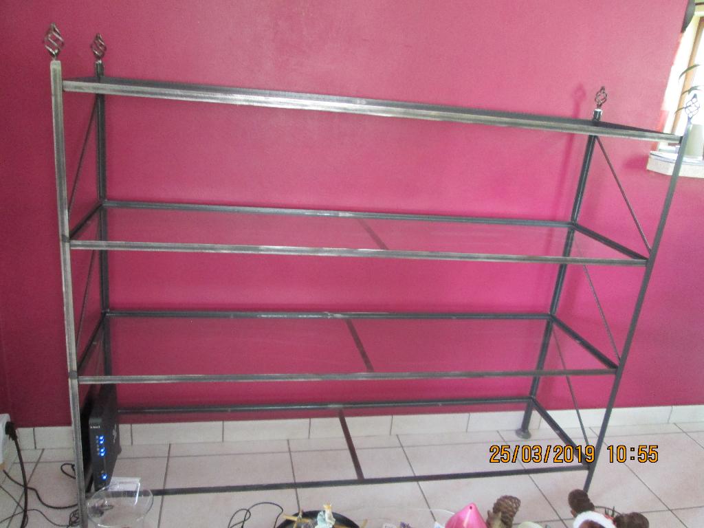 Etagère design en métal et en verre., Maison & Meubles, Accessoires pour la Maison | Étagères, Enlèvement, Neuf