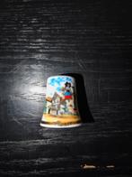 Vingerhoedje Elzas (Alsace, Frankrijk), Verzamelen, Vingerhoedjes, Ophalen of Verzenden, Zo goed als nieuw, Porselein