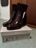 Bordeaux gelakte enkellaarzen mt 42, Ophalen of Verzenden, Zo goed als nieuw