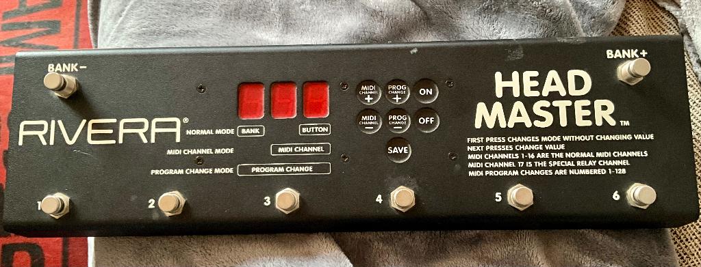 Voetcontroller Midi RIVERA HEAD MASTER, Ophalen, Zo goed als nieuw