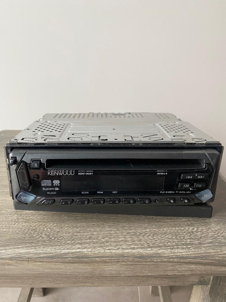 Auto radio, Ophalen, Zo goed als nieuw