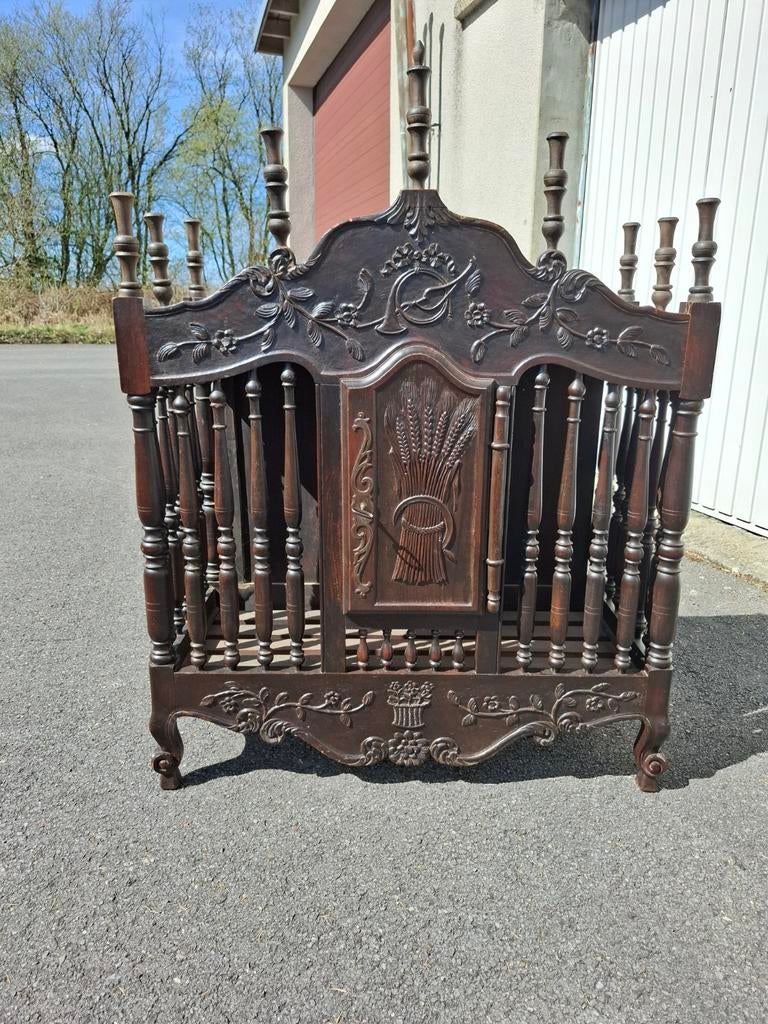 Ancienne panetiere, Antiquités & Art, Antiquités | Meubles | Lits, Enlèvement