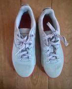 Sneakers taille 36, Garçon ou Fille, Enlèvement ou Envoi, Comme neuf, Chaussures de sport