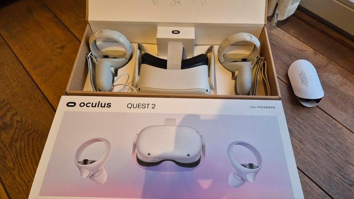 Oculus Quest 2 + Extra Accessoires + Alle Games, Games en Spelcomputers, Virtual Reality, Zo goed als nieuw, Overige platformen