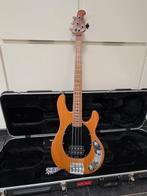 Music Man Stingray, Muziek en Instrumenten, Snaarinstrumenten | Gitaren | Bas, Ophalen, Zo goed als nieuw, Elektrisch