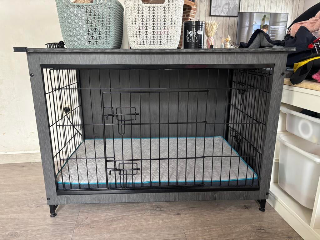 Honden bench, Dieren en Toebehoren, Ophalen, Zo goed als nieuw