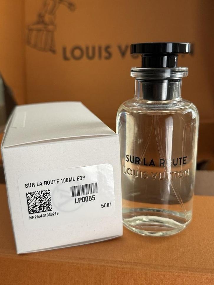 Parfum Louis vuitton sur la route, Bijoux, Sacs & Beauté, Beauté | Parfums, Comme neuf, Enlèvement ou Envoi