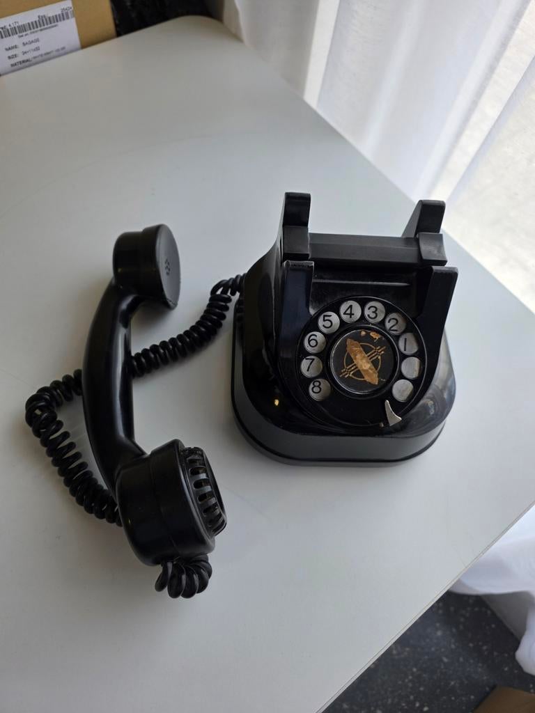 Ancien téléphone, Enlèvement, Avec cadran rotatif