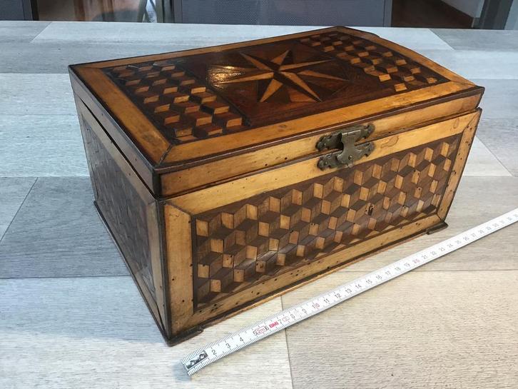 Houten kist Belgenkamp Harderwijk 1916 trenchart marqueterie, Verzamelen, Militaria | Algemeen, Ophalen of Verzenden