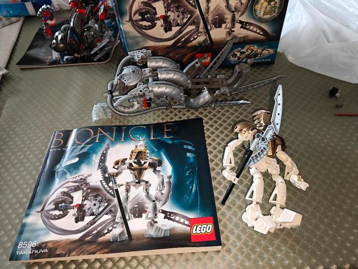 LEGO Bionicle 8596 Takanuva + 8593 Makuta — complet, Enfants & Bébés, Jouets | Duplo & Lego, Comme neuf, Lego, Ensemble complet
