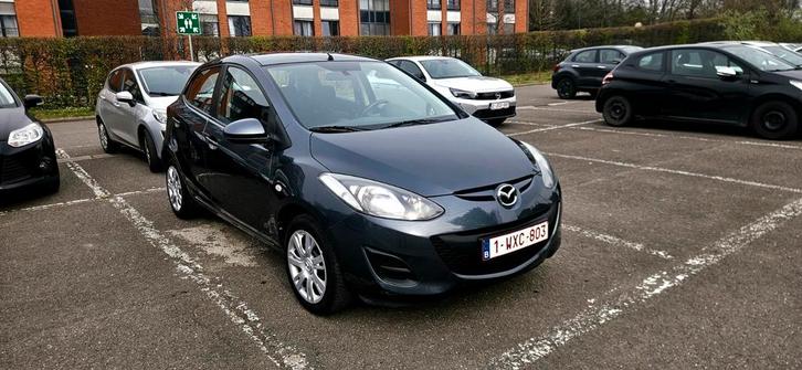Mazda 2 1.5 (2013) boite auto prêt à immatriculé !, Auto's, Mazda, Particulier, Zetelverwarming, Benzine, Automaat