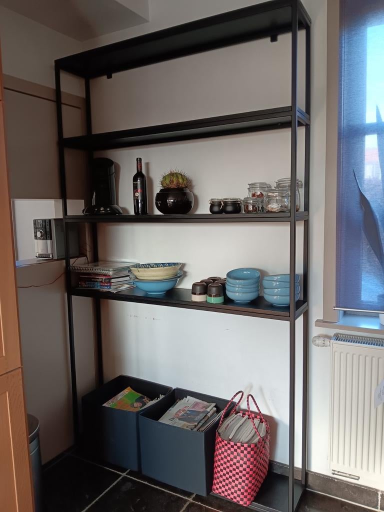 Metalen rek, Ophalen