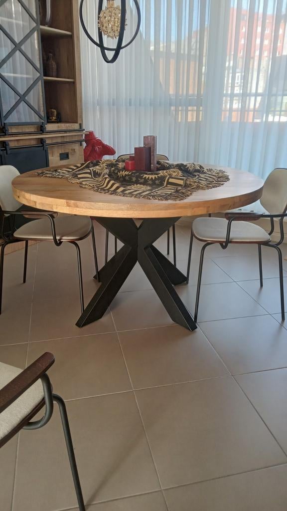 Mangohouten eettafel 130cm, Huis en Inrichting, Tafels | Eettafels, Ophalen, 100 tot 150 cm, Rond, Zo goed als nieuw