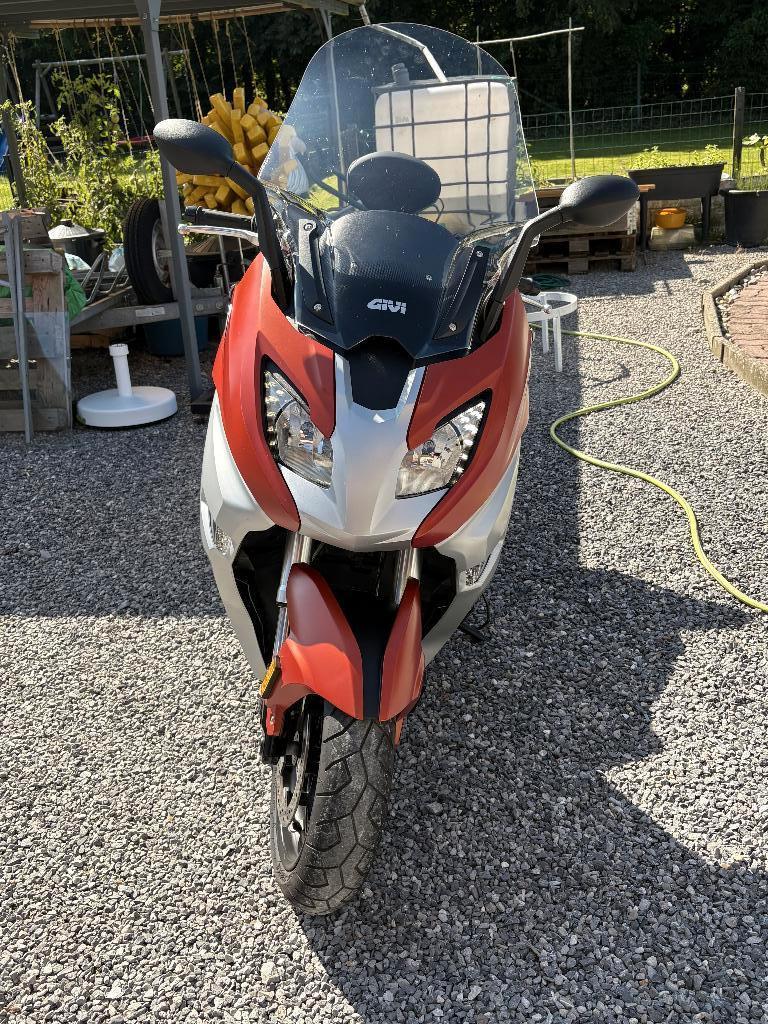 BMW c650 sport 2016  6000KM, Occasion, Plus de 35 kW, Poignées chauffantes, 2 cylindres