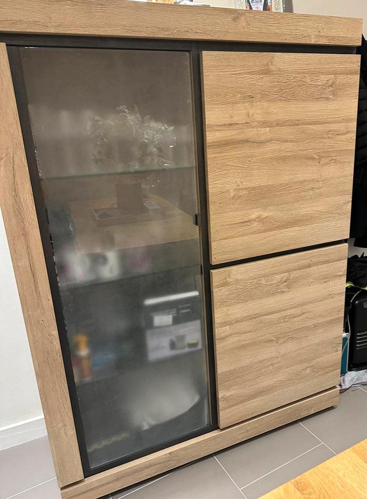 Eetkamer met tafel, 6 stoelen in goede staat, Huis en Inrichting, Kasten | Vitrinekasten, Zo goed als nieuw, Ophalen