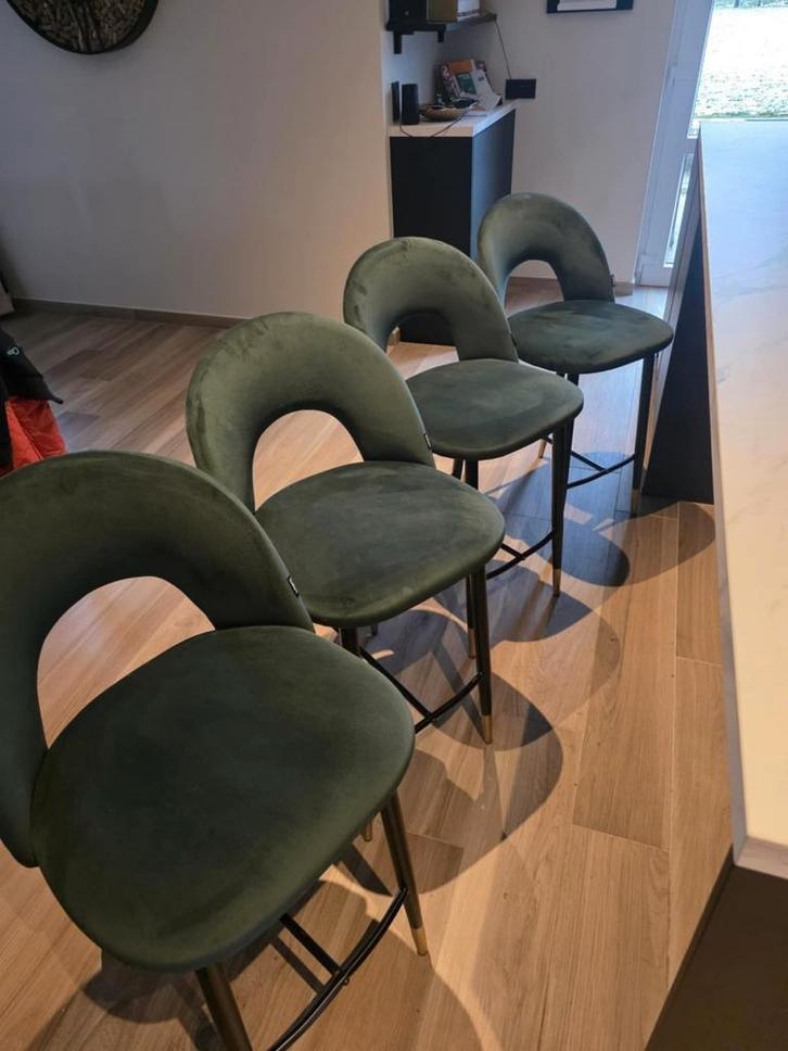 4 chaises hautes Beliani pour bar / îlot de cuisine, Maison & Meubles, Tabourets de bar, Comme neuf, 4 tabourets, Enlèvement