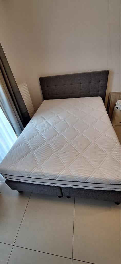 Boxspringmatras 140cm x 200cm + GRATIS DEKBED, Maison & Meubles, Chambre à coucher | Lits boxsprings, Comme neuf, 140 cm, 200 cm
