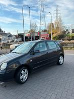 Très belle Polo Volkswagen prête a être immatriculée, Achat, Boîte manuelle, 5 portes, Particulier