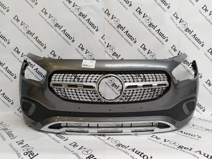 Voorbumper van een Mercedes GLA (7787), Gebruikt, -, Ophalen of Verzenden, Bumper