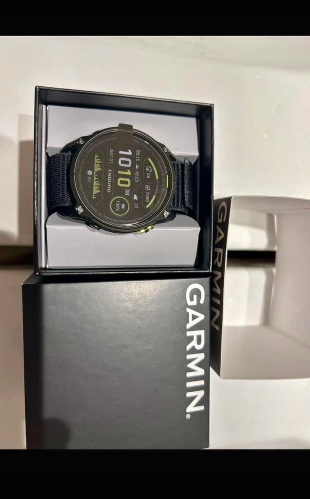 Garmin Enduro 3 neuve, Bijoux, Sacs & Beauté, Montres de sport, Neuf, iOS, Noir, Distance, Bandage calorique, État, GPS, Battement de coeur