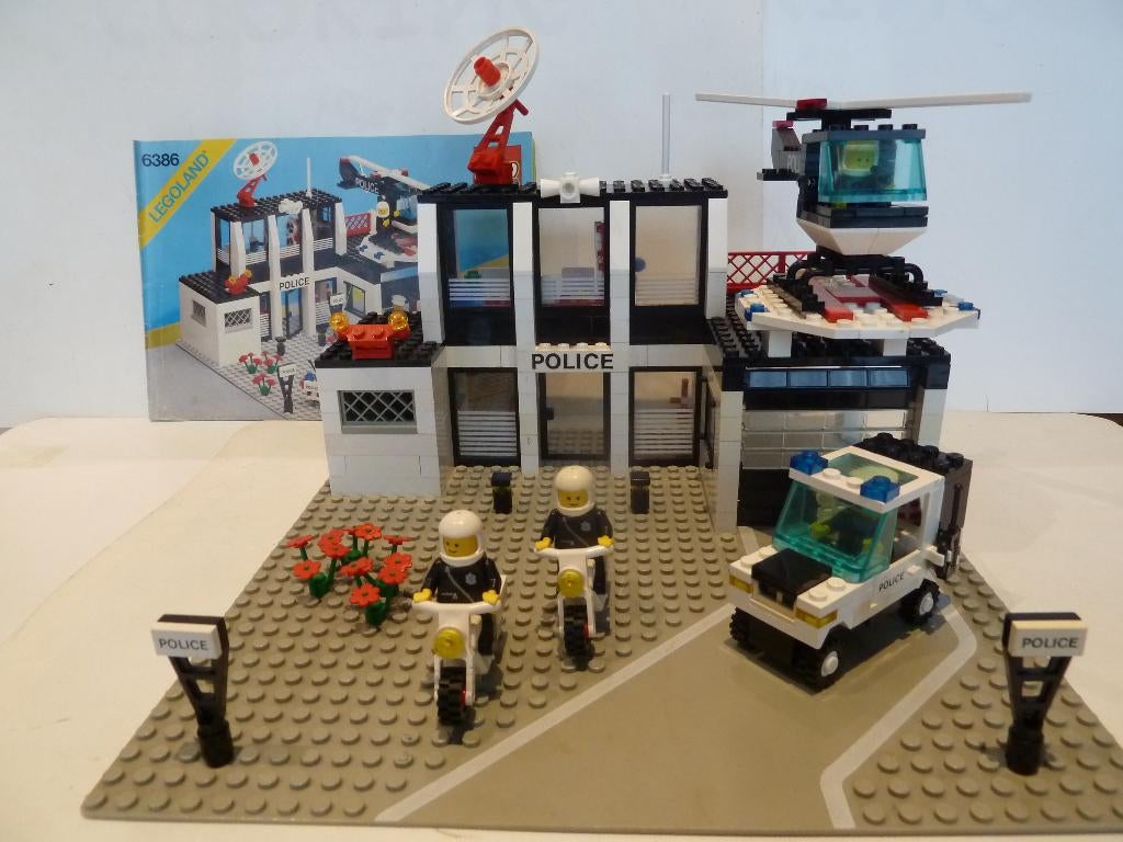 Base de commandement de la police Lego Town Police 6386, Enlèvement ou Envoi, Lego, Ensemble complet, Instructions incluses