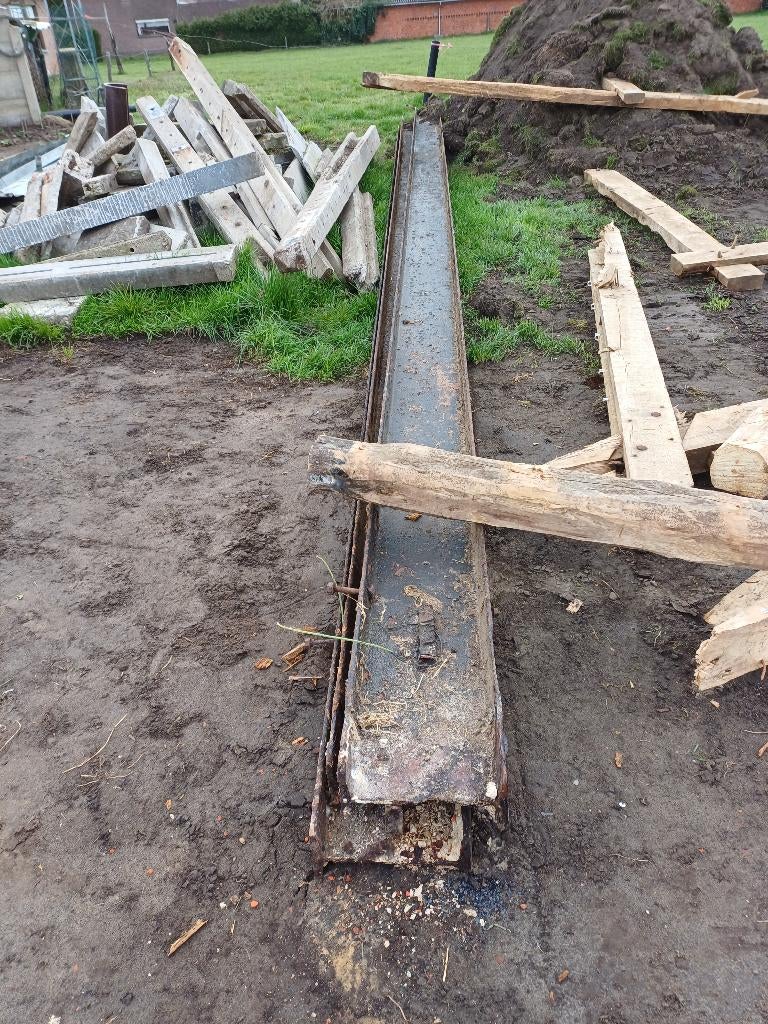 3 poutrels IPE 9 meter lang, Doe-het-zelf en Bouw, Metalen, Ophalen, IJzer