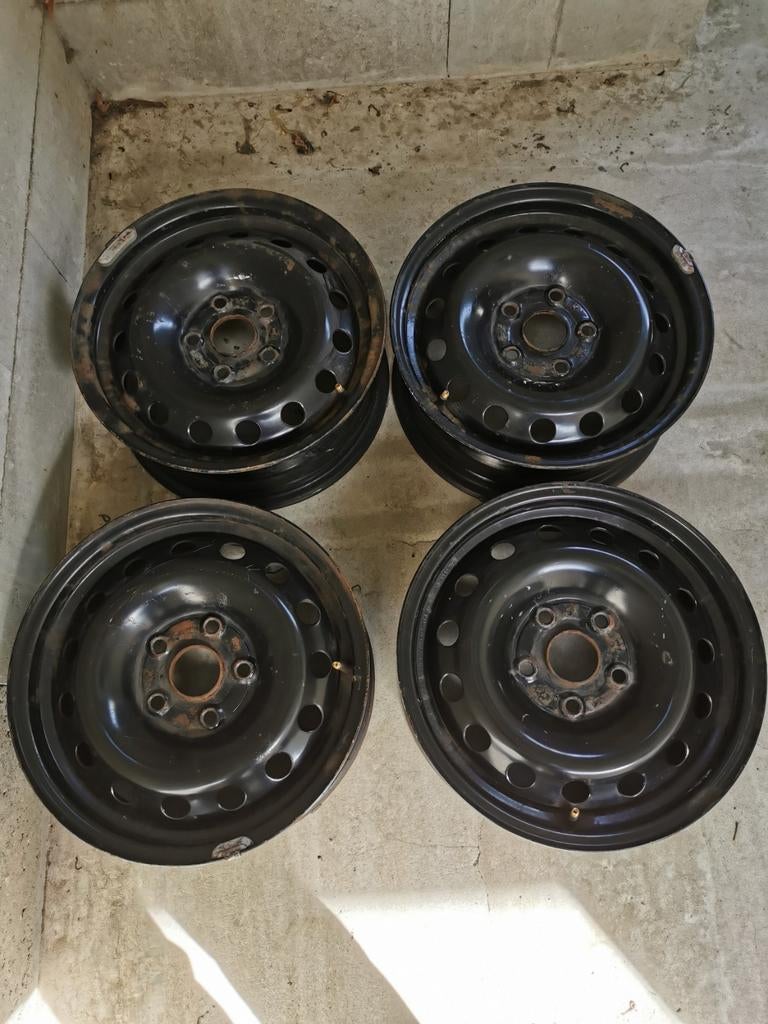 À vendre 15 pouces pour vw, skoda, audi, seat, entraxe 112., Utilisé, Seat