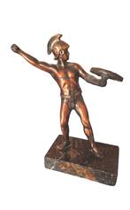 Bronzen beeld. Art deco. Spartaanse soldaat., Antiek en Kunst, Ophalen of Verzenden