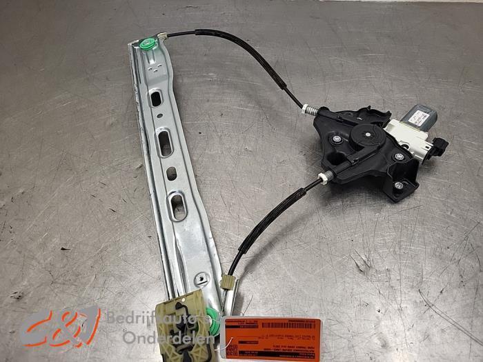 Mécanique vitre 2portes avant gauche d'un Ford Transit Conn, Autos : Pièces & Accessoires, Vitres & Accessoires, Ford, Utilisé