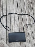 Portefeuille met riem - NIEUW, Handtassen en Accessoires, Portemonnees, Ophalen of Verzenden, Nieuw