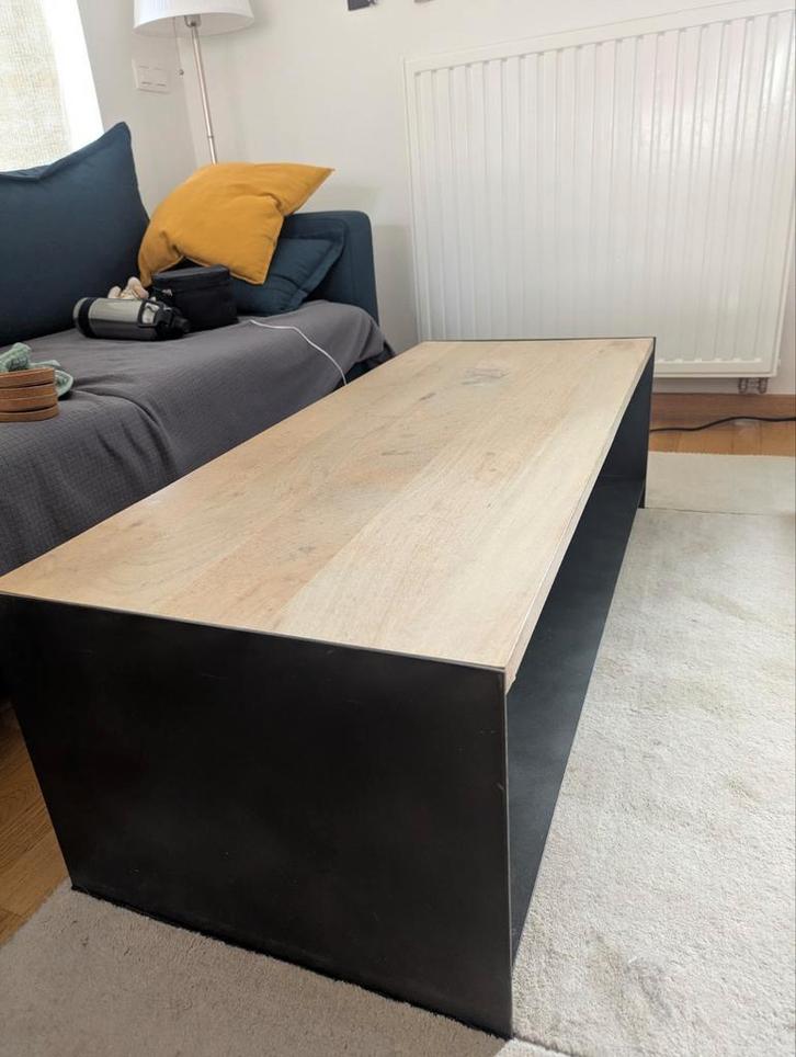 Salontafel van massief hout en metaal, Huis en Inrichting, Complete inboedels, Ophalen
