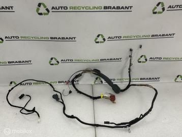 Kabelboom Achterklep Rechts Porsche Macan ORIG 95B971148A beschikbaar voor biedingen