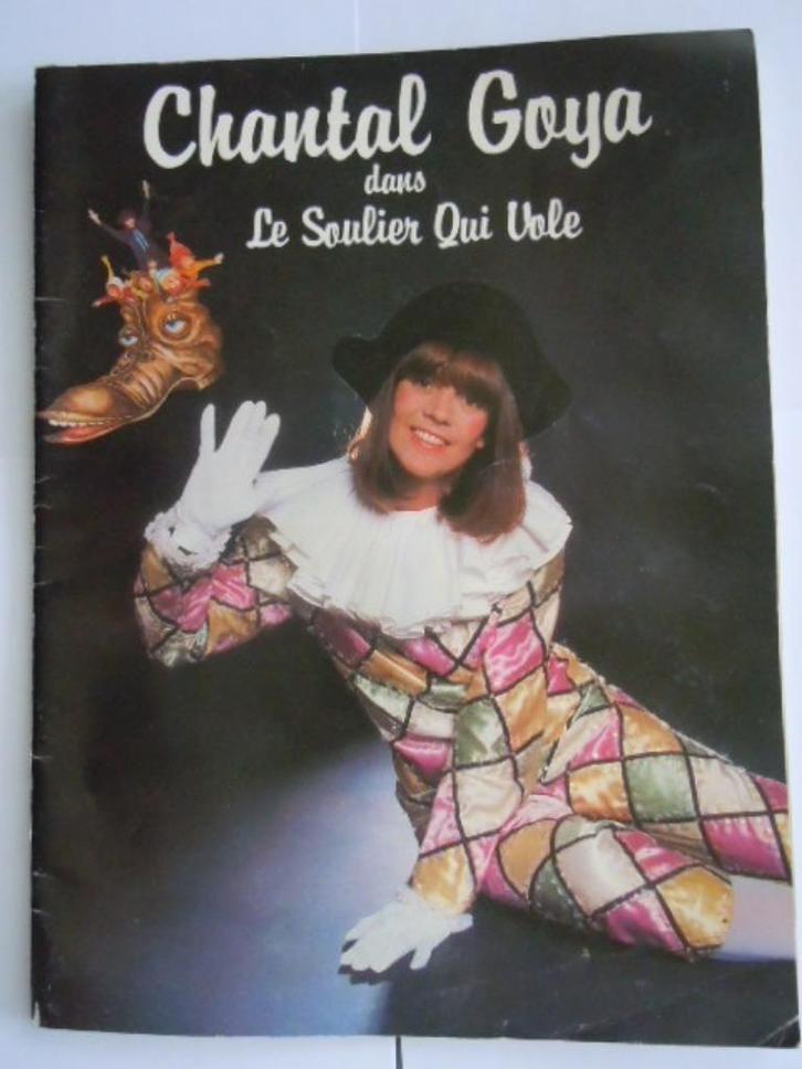 CHANTAL GOYA dans « Le soulier qui vole » de 1980, Collections, Musique, Artistes & Célébrités, Utilisé, Livre, Revue ou Article