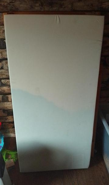 Babybed beschikbaar voor biedingen