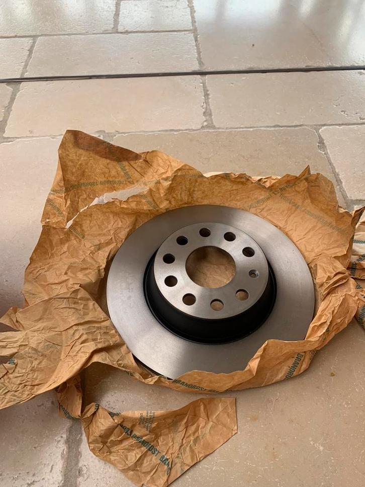 2 remschijven zie omschrijving, Auto-onderdelen, Remmen en Aandrijving, Audi, Ophalen