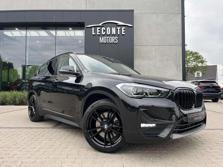 BMW X1 X1 xDrive25e Hybrid LED/Carplay/Leder/HUD/Zetelver, Auto's, BMW, Te koop, X1, ABS, Achteruitrijcamera, Airbags, Airconditioning