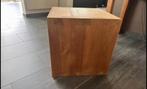 Bijzettafel massief teak, kubus 42x42x42 (cm) 2 STUKS, Huis en Inrichting, Ophalen, Zo goed als nieuw, Hout
