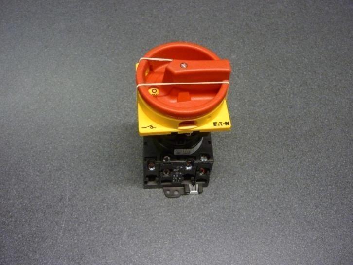 173. Eaton noodschakelaar T3-3-8342/V/VSB werkschakelaar, Hobby & Loisirs créatifs, Composants électroniques, Neuf, Enlèvement ou Envoi