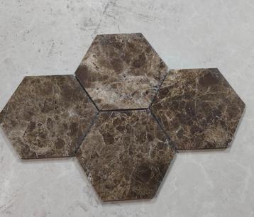 Heaxagon Marron E,mperador 150x150x10mm beschikbaar voor biedingen