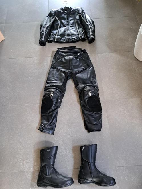 Lederen motorpak en botten voor dame, Motoren, Kleding | Motorkleding, Dames, Ophalen