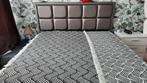 Mooie bedsprei 2.10m x 2.20m 2-zijdig te gebruiken, Ophalen of Verzenden, Zo goed als nieuw