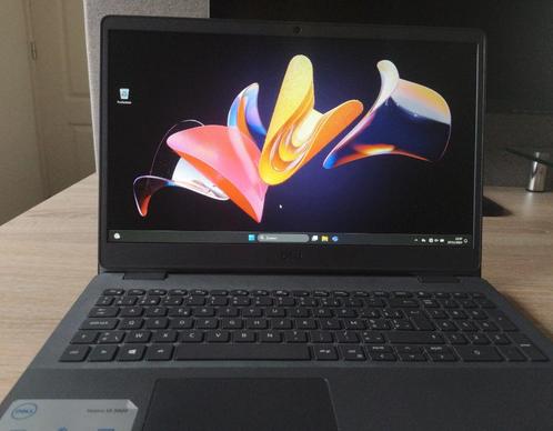 Dell Vostro 3500 i5 11th gen 8 GB RAM / Windows 11 full hd, Computers en Software, Windows Laptops, Zo goed als nieuw, 15 inch