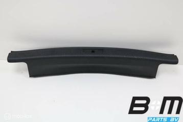 Instapbekleding achterklep VW Golf 7 beschikbaar voor biedingen